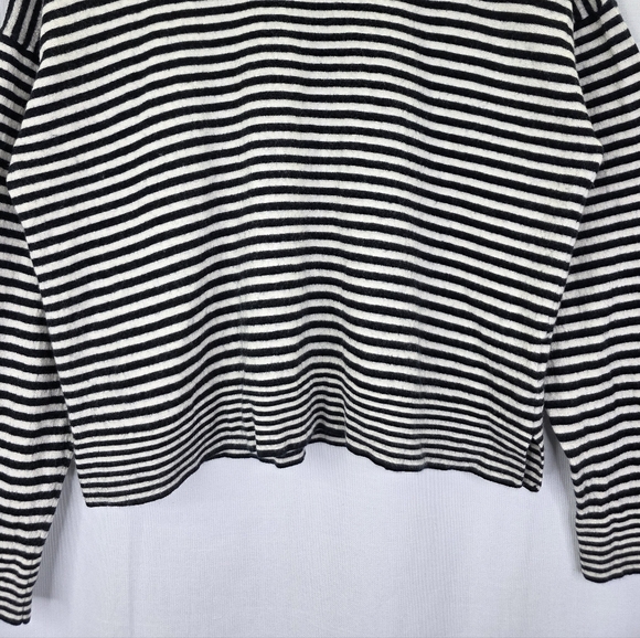 Madewell Merino Wool-Silk Blend Crewneck Sweater Black White Striped Top Size XL - Picture 3 of 15